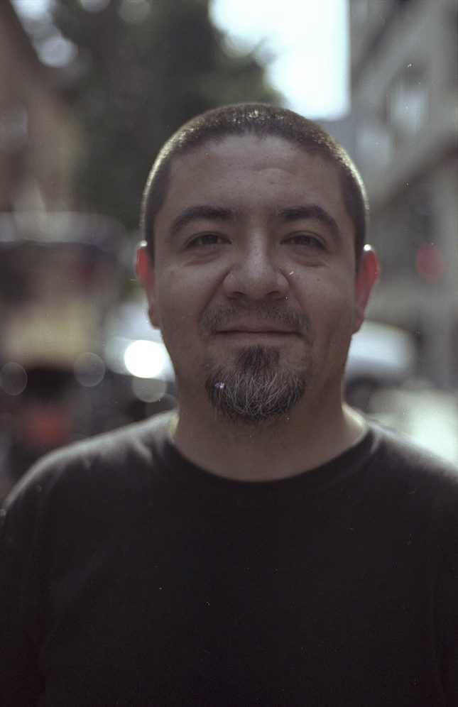 Proyecto PERSONA / Héctor Cruz Juárez / loquellega.com